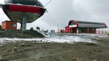 Cıbıltepe Kayak Merkezi'ne mevsimin ilk karı yağdı - KARS