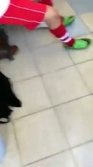 Treinador tenta motivar os seus jogadores à chapada