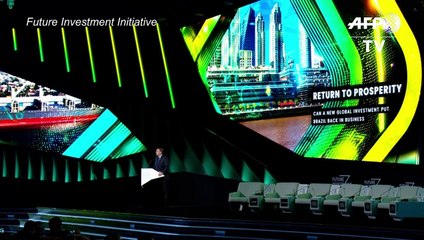 Bolsonaro dice que la Amazonía está abierta a la exploración