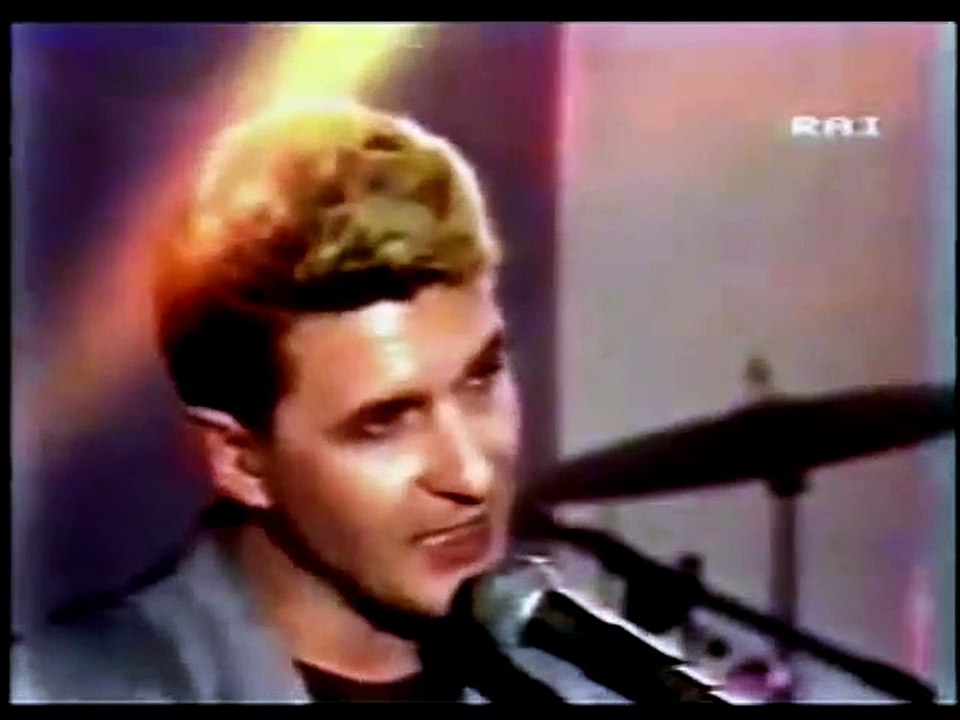 Data - Living Inside Me