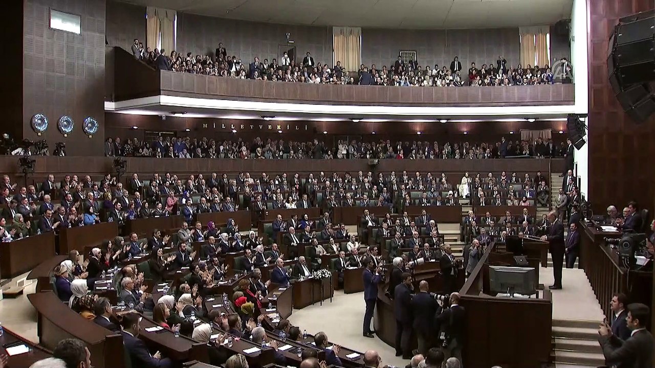 Cumhurbaşkanı Erdoğan: 'Güvenli bölge dışından gelecek saldırılara en sert şekilde karşılık verecek ve gerekirse güvenli bölge sahamızı genişleteceğiz' - TBMM