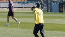 Messi trains with Barca after Abidal criticism