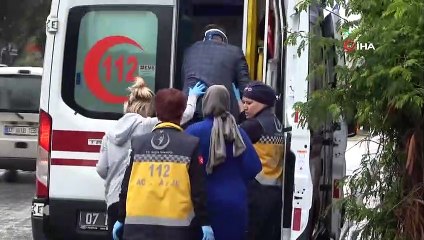 Antalya’da 3 araç birbirine girdi: 1 yaralı