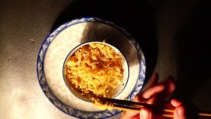 42 ASMR EATING SOUNDS - NOODLE SOUP