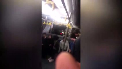 Parçalanan uçaktan tahliye edilen yolculardan ilk görüntüler