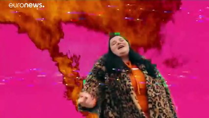 "Женский" рэп alyona alyona: без политики о бодипозитиве