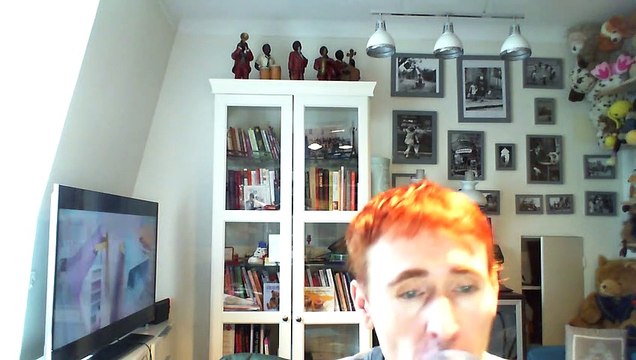 Wiwi égratigne red dress d'Andrew Ridgeley