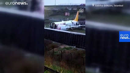 İstanbul'da pistten çıkan uçak kazasında üç kişi hayatını kaybetti