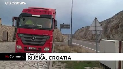 شاهد: عاصفة قوية تجتاح بلدان الساحل الأدرياتيكي