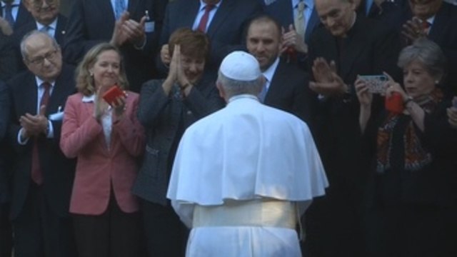 El papa respalda a Argentina en su renegociación de la deuda con el FMI