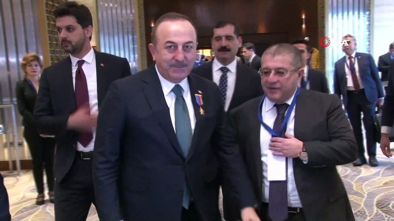 - Dışişleri Bakanı Çavuşoğlu, Azerbaycan’da- Dışişleri Bakanı Çavuşoğlu, Azerbaycanlı ve Kırgız mevkidaşları ile görüştü