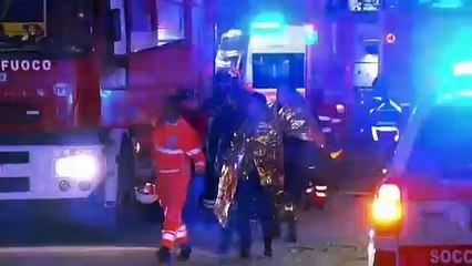 Dos muertos y decenas de heridos en el descarrilamiento de un tren en Italia