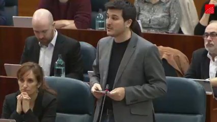 Perpinyà señala la "distancia" entre Ayuso y la sociedad madrileña