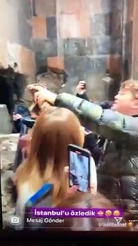 Ülke felaket yaşarken AKP’li bakanın eşi ‘Vur patlasın, çal oynasın’ eğlenceye gitti