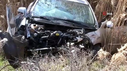 Şanlıurfa’da minibüs ile otomobil çarpıştı: 2 yaralı
