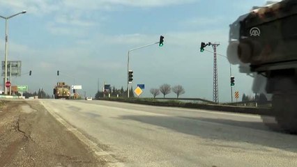 İdlib'deki gözlem noktalarına askeri sevkiyat (2)