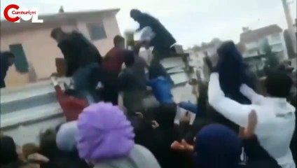 Elazığ'daki yardım görüntüleri tepki çekti