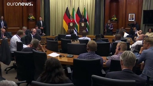 Merkel contra a aliança entre a CDU e a extrema-direita na Turíngia