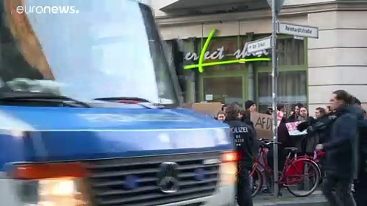 'Es ist ein finsteres Spiel' - Das sagen Berliner zu Thüringen