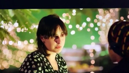 فى وقت فراغه.. محمد صلاح يشاهد على ربيع وأحمد سلطان بمسلسل كوميدى