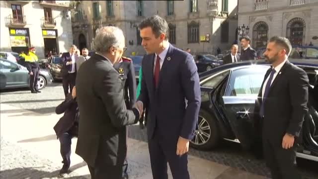 Pedro Sánchez propone a Quim Torra iniciar la mesa de diálogo entre gobiernos este mismo mes de febrero