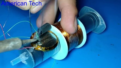 Free energy diy  hand crank generator for emergency light  device in 2020