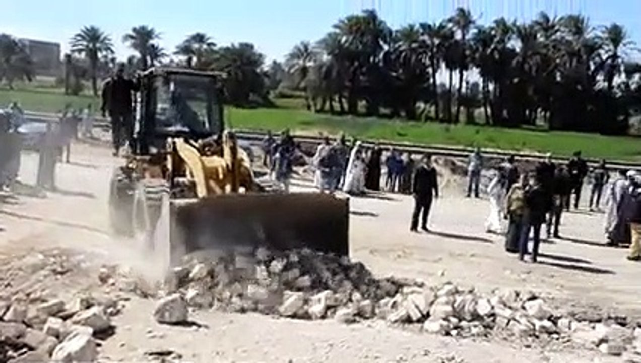 إزالة 22 حالة تعدى بإسنا وحاجر المساوية جنوب ال...