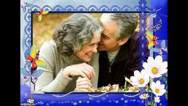 Ах как не хочется стареть на седину свою смотреть. Песня рвет душу!!!