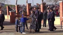 Écija se vuelca con Felipe VI y Letizia en la primera visita real al municipio