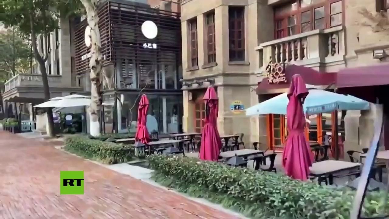 Las calles de Wuhan, una ciudad de 11 millones de personas, están desiertas desde que se expandió  el coronavirus