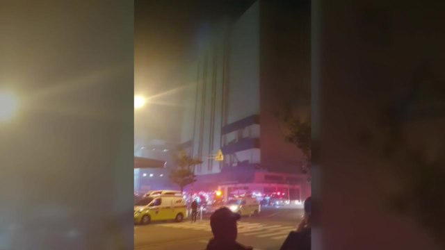 부산 수산물 공장에서 불...4명 부상·24명 대피 / YTN