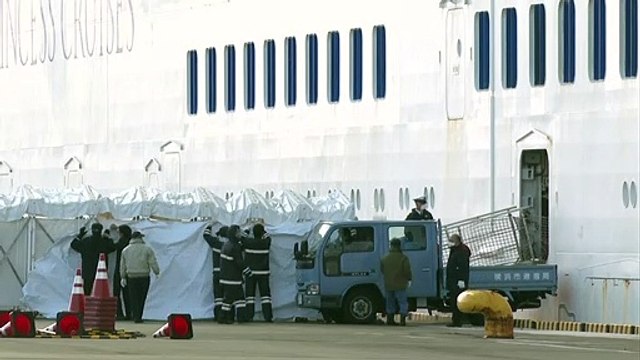 Aumenta el número de casos de coronavirus a bordo de crucero en Japón