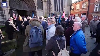 Hundreds pay respect to WW2 bombardier Jim Auten at funeral