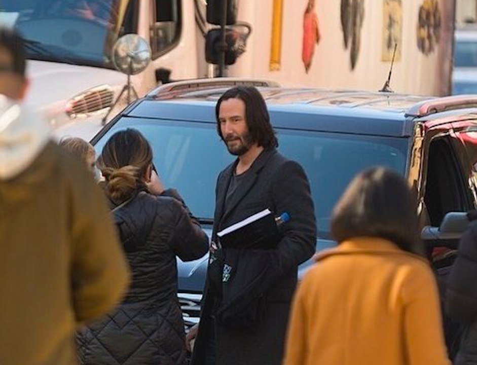 Keanu Reeves on the set of MATRIX 4