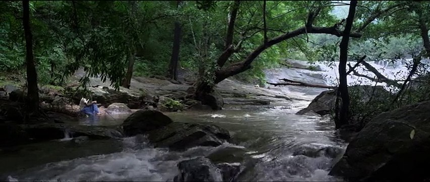 Chola (2019) [Proper Malayalam HDRip x264 Esubs] Movie Part 2