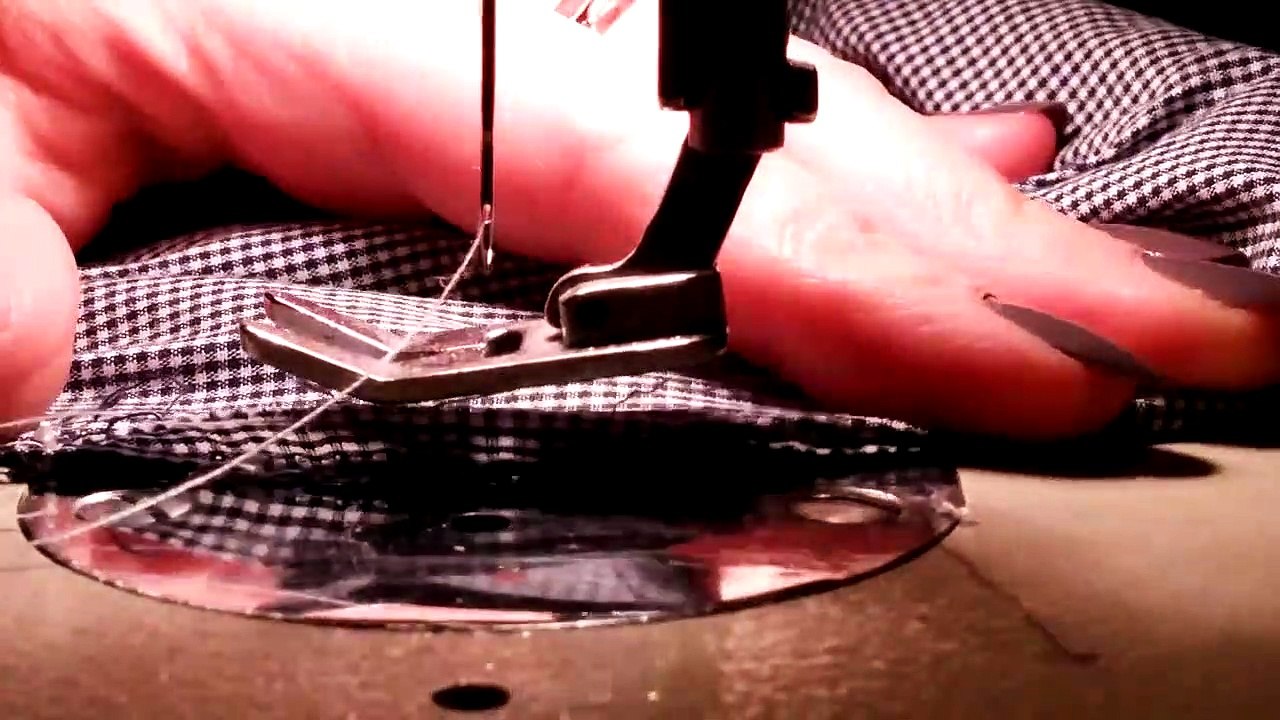 Sewing-machine-sewing-tailoring-_Industry_-_craft_-_machine_-_free_video_library // How to use mini sewing machine with threading, bobbin fixing and thread control | How to use and maintain basic sewing machine for beginners full Hindi Urdu