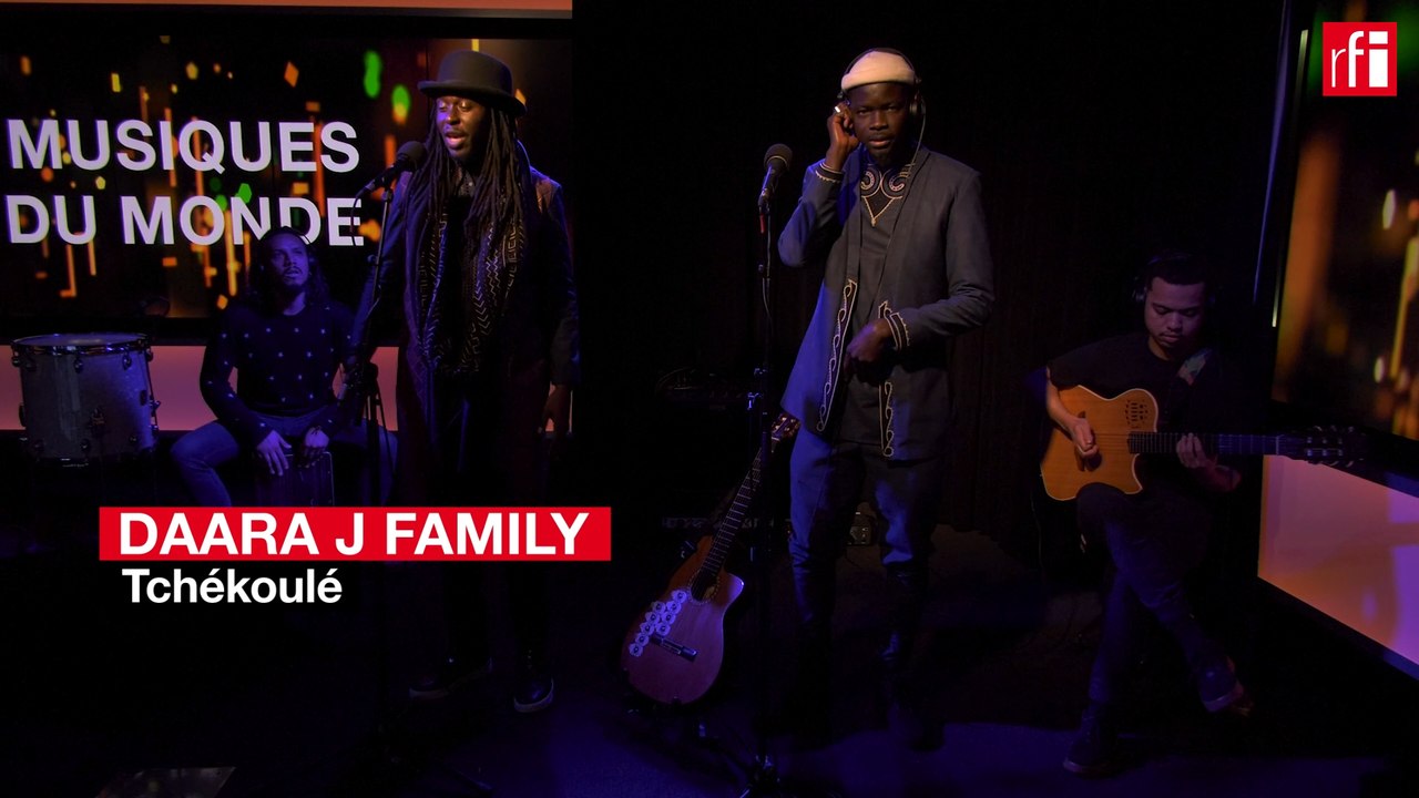 Daara J Family interprète "Tchékoulé"