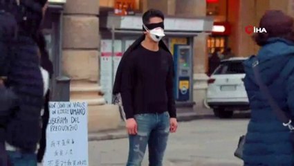 İtalya'da Çinli gençten virüs protestosu