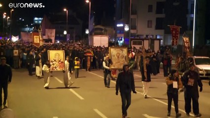 "Bis zum Sieg von Christus": Proteste gegen Kirchengesetz in Montenegro