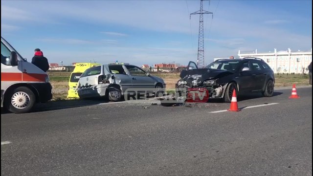 Report TV - Aksident i rëndë në Lezhë! Përplasen dy makina, 3 të plagosur