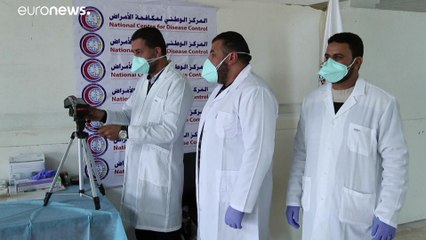 Tripoli, controlli per il coronavirus all'aeroporto