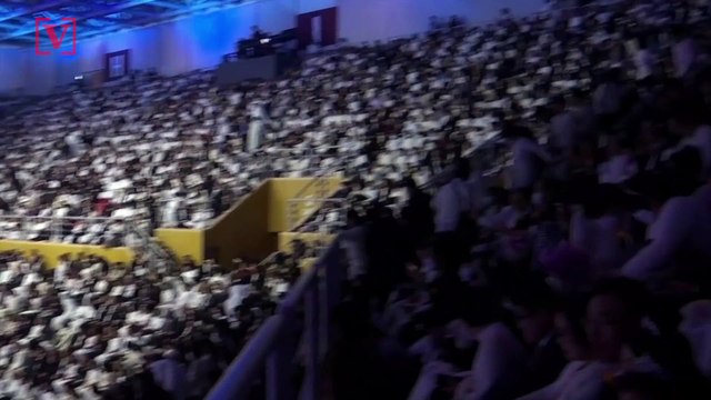 6,000 Couples Gather for Mass Wedding in South Korea Amid Coronavirus Concerns