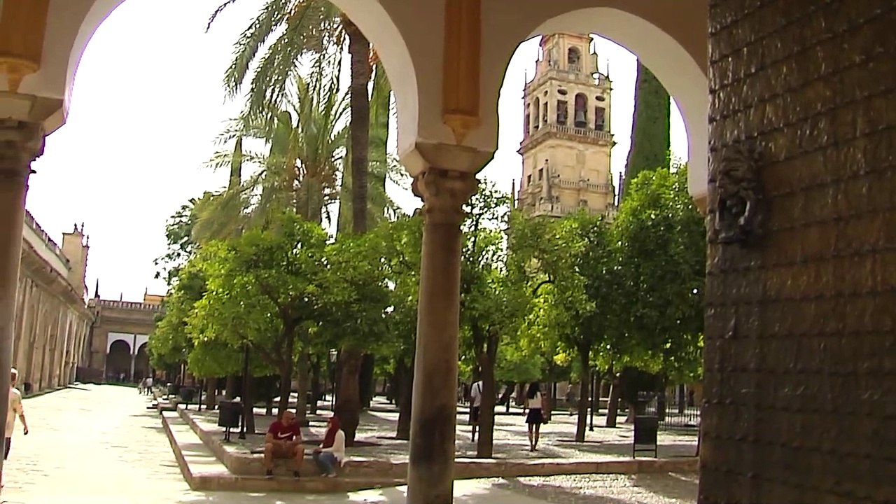La Mezquita-Catedral de Córdoba es "sin duda" de la Iglesia Católica
