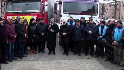 Depremzedelere 2 tır yardım malzemesi gönderildi