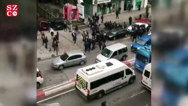 İstanbul’da 50 öğrenci birbirine girdi! O anlar kamerada