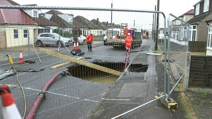 Homes evacuated after car falls into sinkhole in Essex