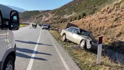 Ora News - Makina del nga rruga në Memaliaj, vdesin tragjikisht 2 mësues