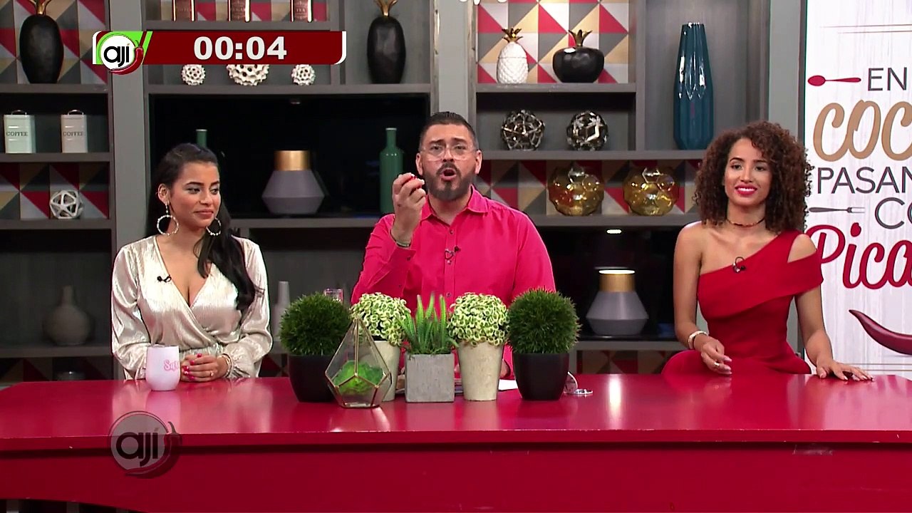 Craneos compañía anónima con Amael, Marcela y Sara  - Nex Panam´á