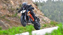 2020 KTM 1290 Super Duke R Review | First Ride