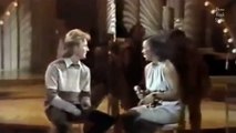 Gladys Knight and Andy Gibb in Live You`re The Best Thing That Ever Happened To Me